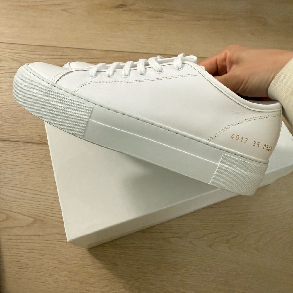 COMMON PROJECTS Tournament Low-Top Super Platform Sneaker - Size 35